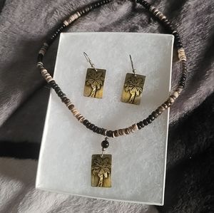 Puka Shell necklace set